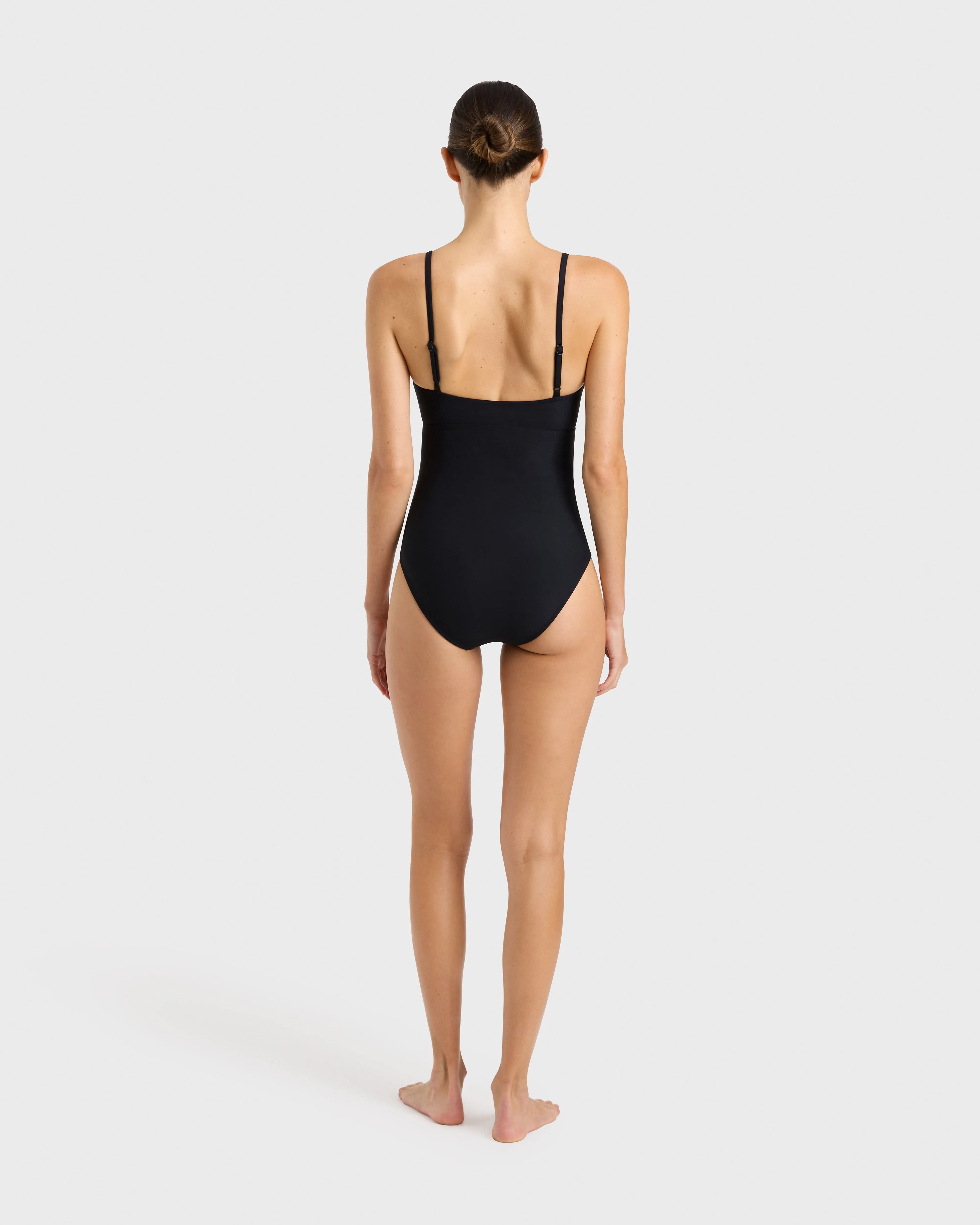 Aerin One Piece - Black (Sculpteur)
