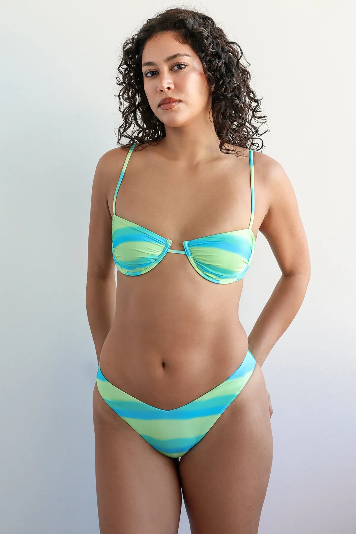 Blue Haven Underwire Super Cheeky Set