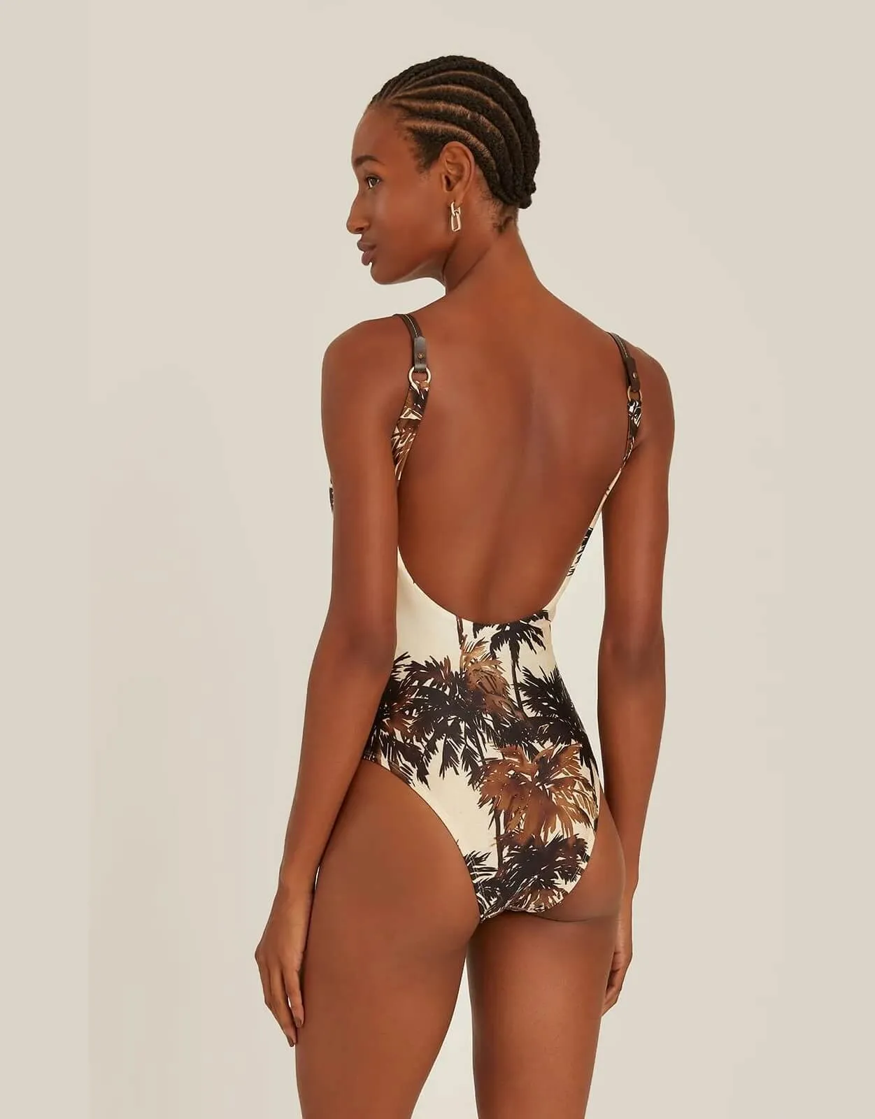 Classic One Piece Detail Corumba