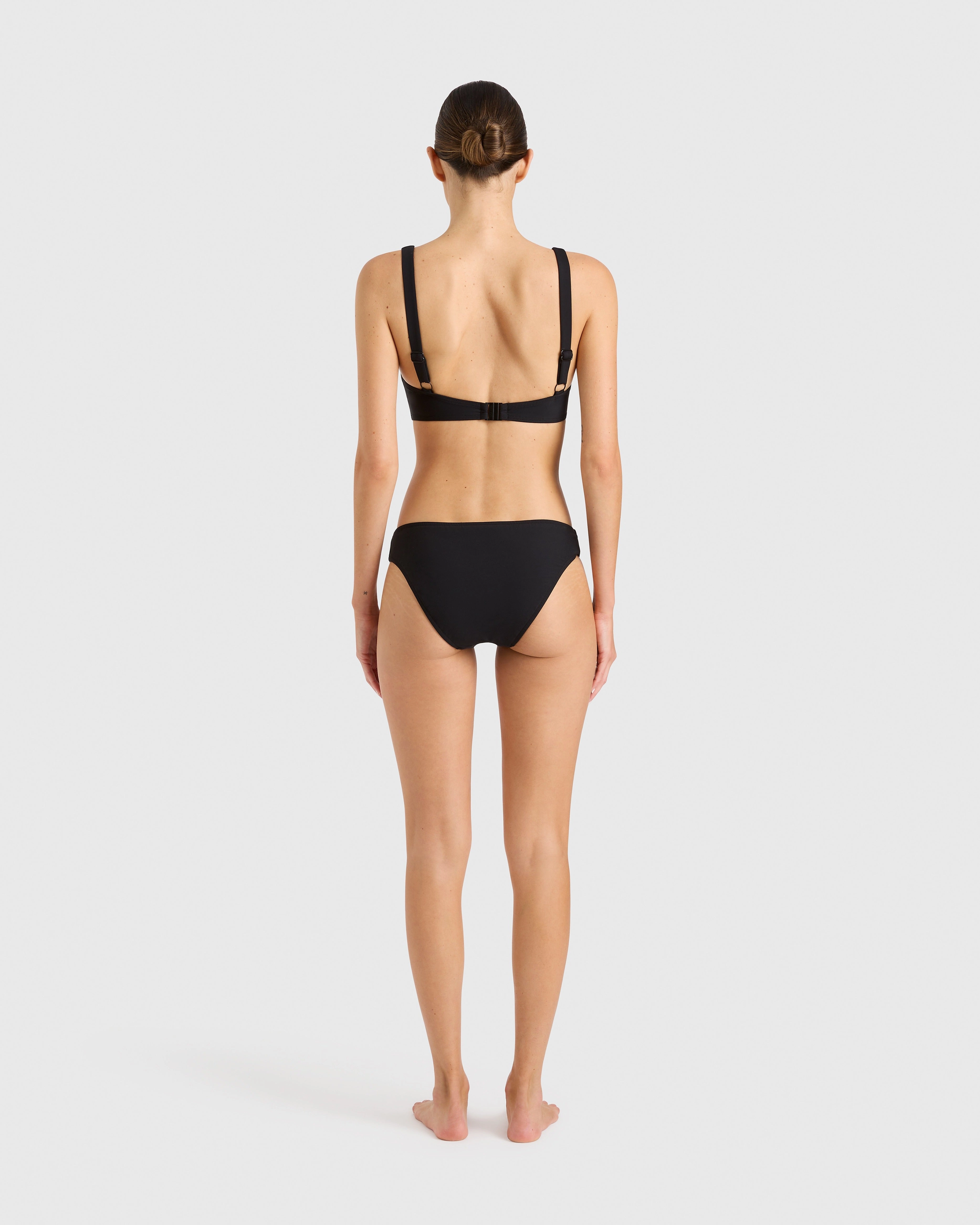 Clio Bikini Top - Black (Sculpteur)