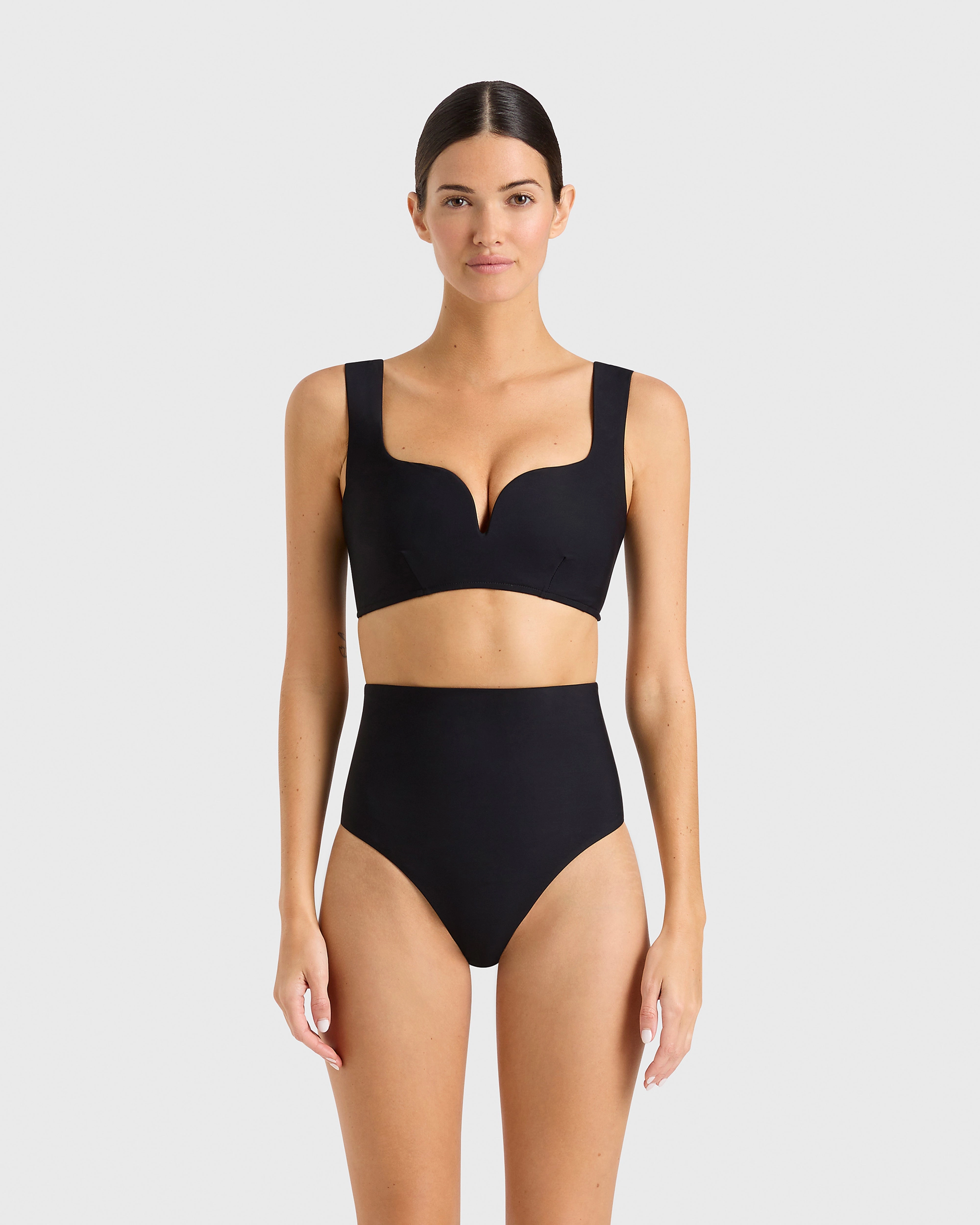 Ellie Bikini Top E/F - Black (Sculpteur)