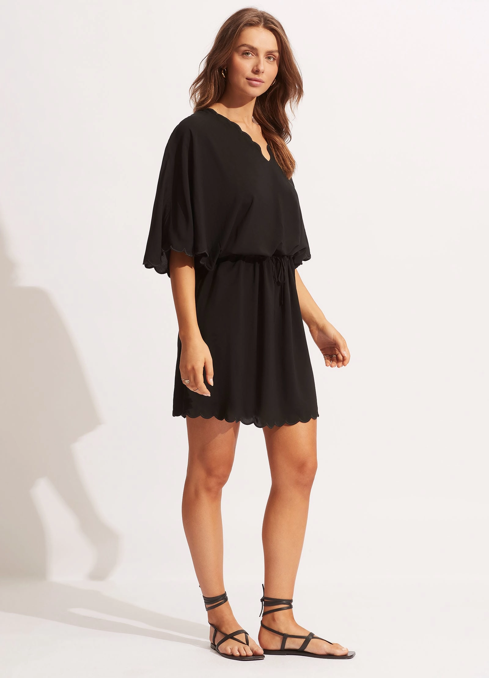 Gia Scallop Kaftan - Black