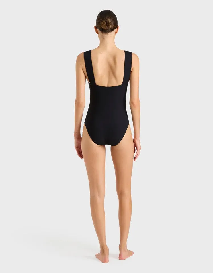 Gwen One Piece, Black