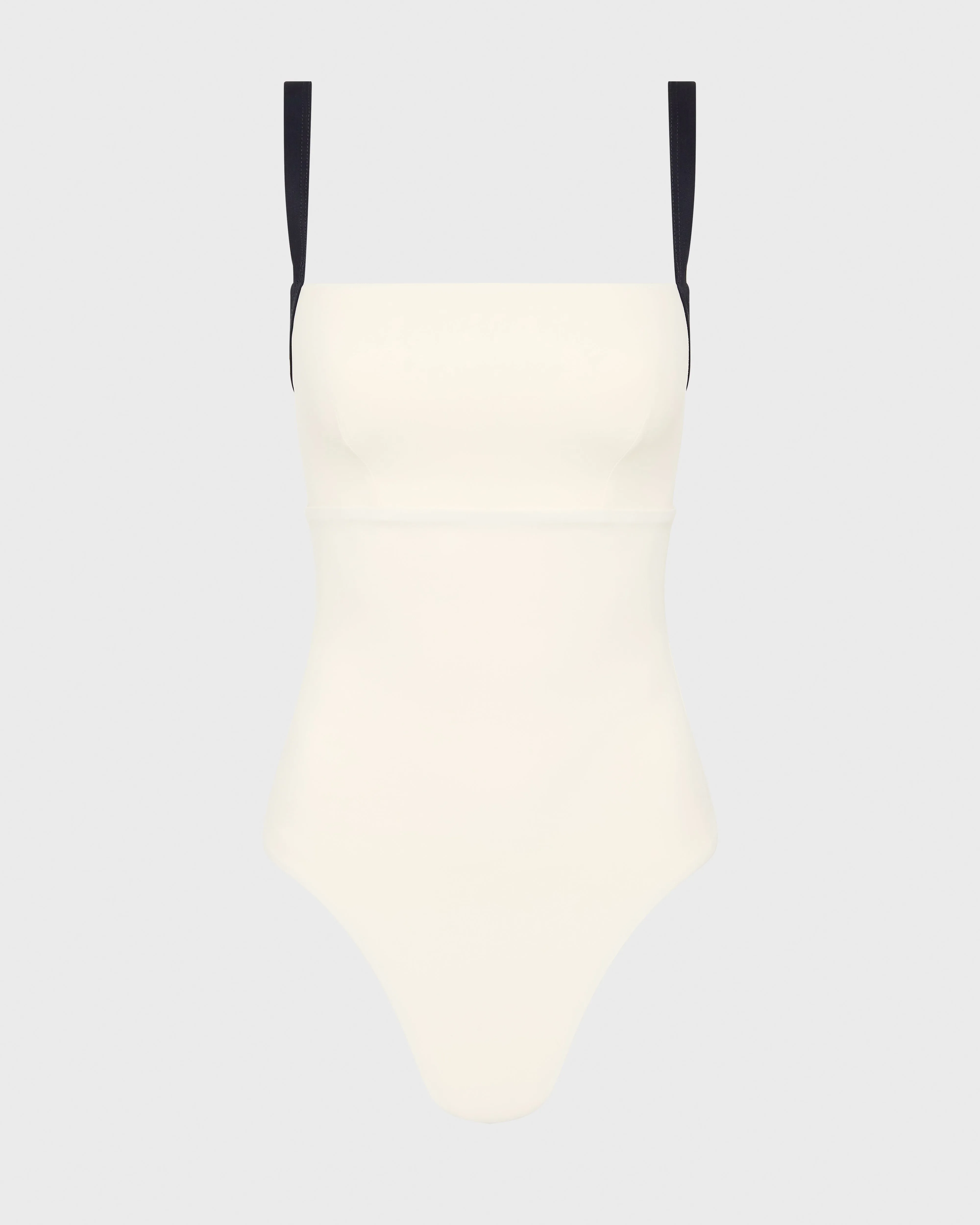 Hana One Piece - Pearl (Sculpteur)