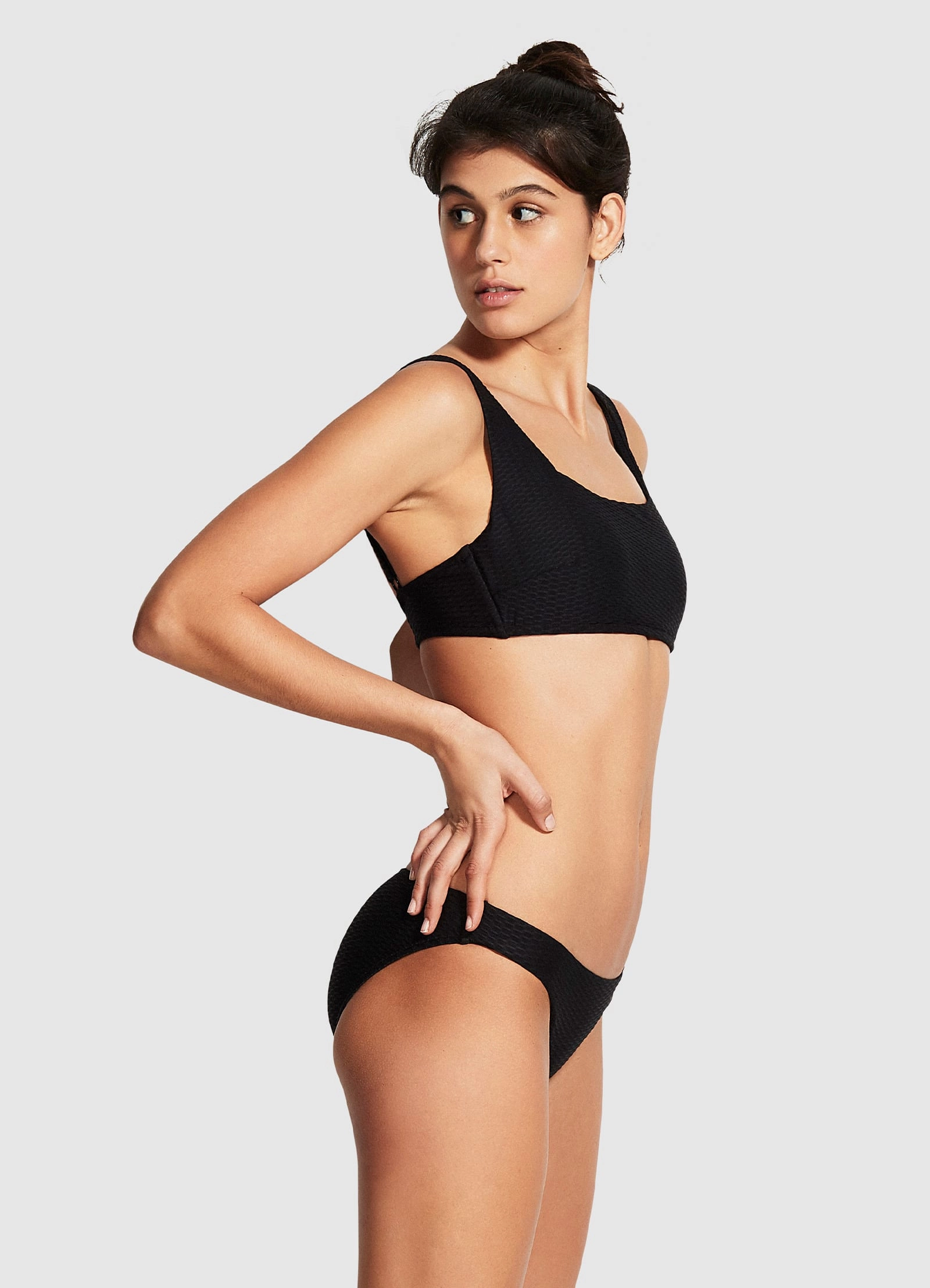 La Luna DD Cup Tank Bikini Top - Black