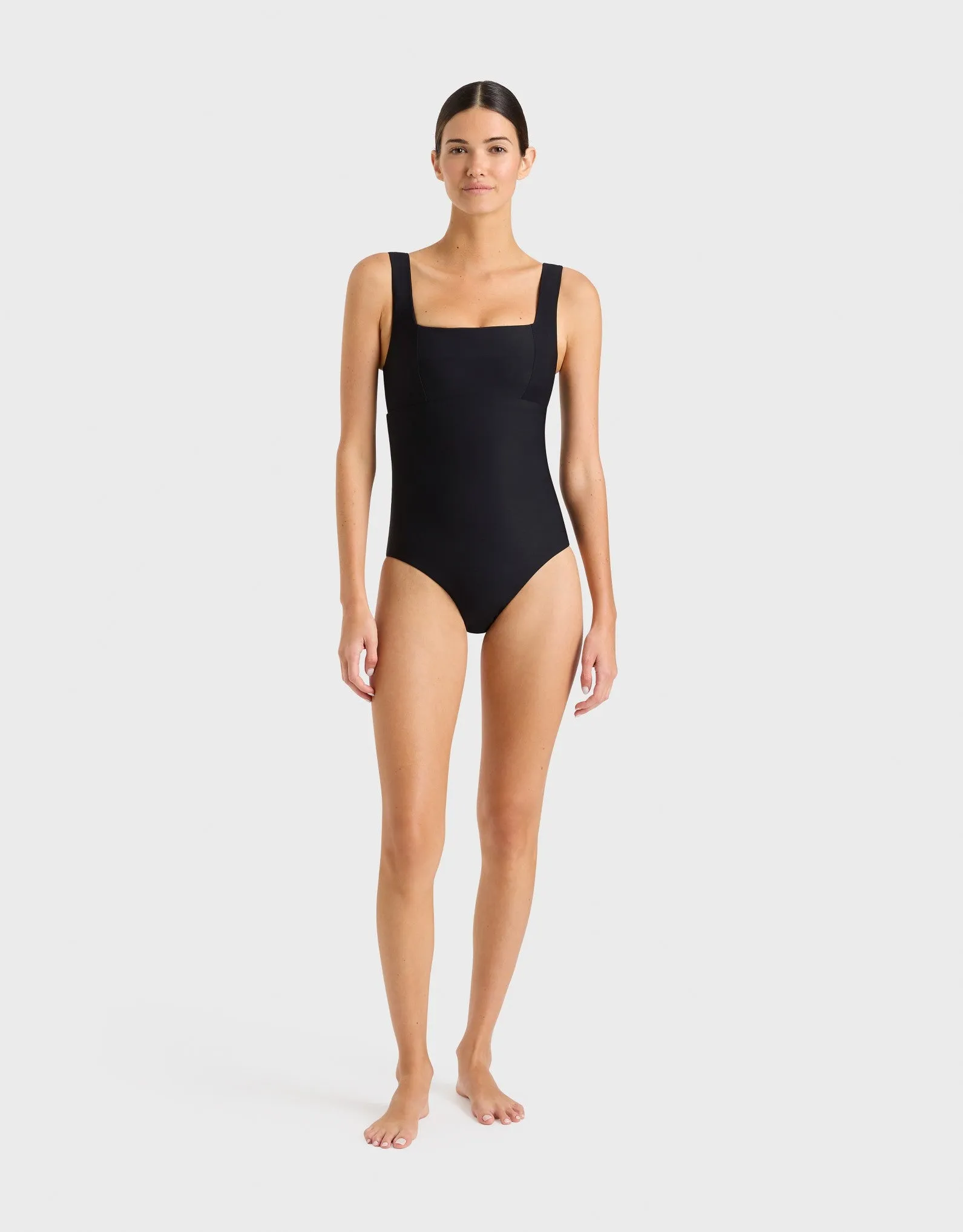 Lois One Piece Black, B-DD Cup