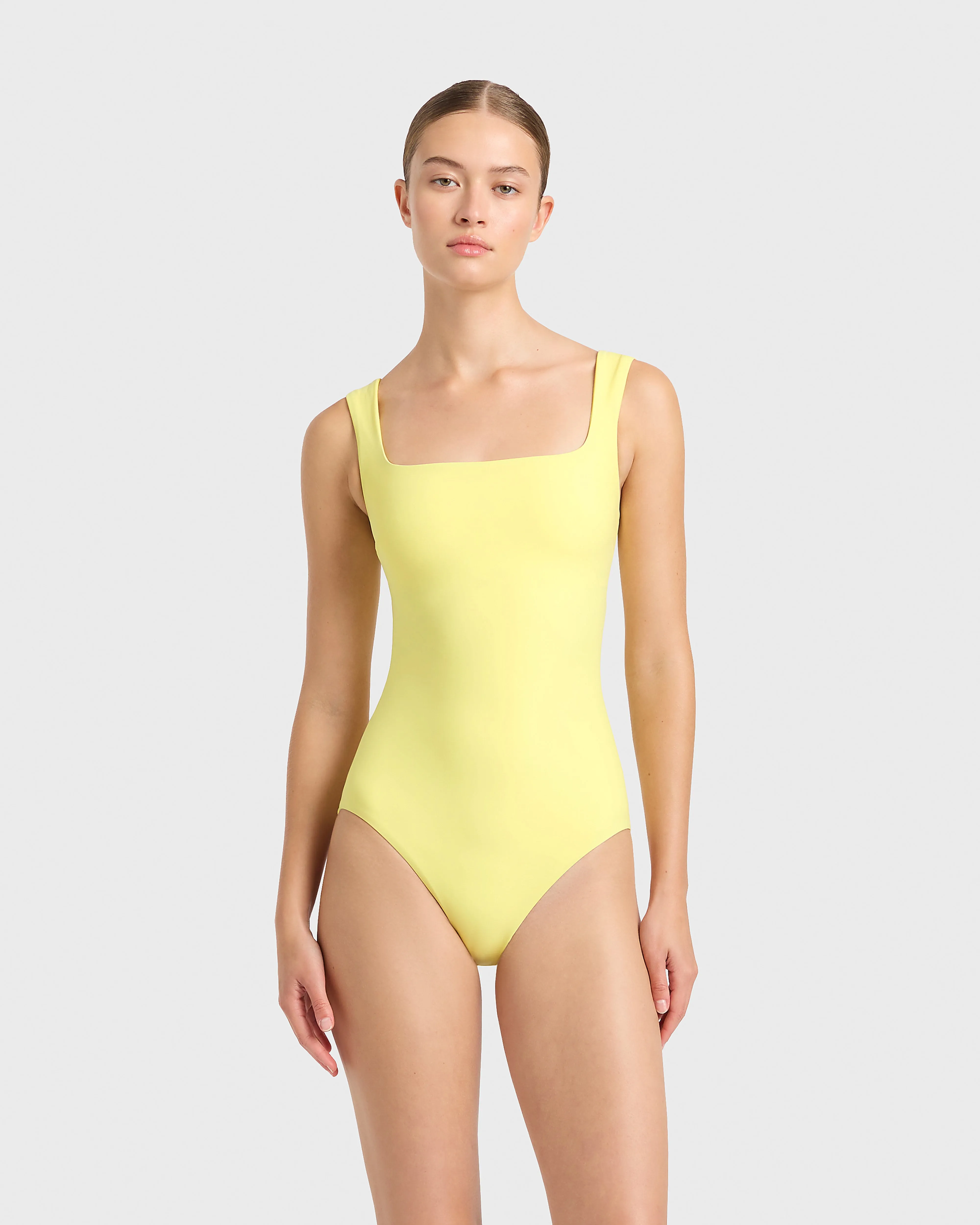 Mackinley One Piece - Lemonade (Sculpteur)