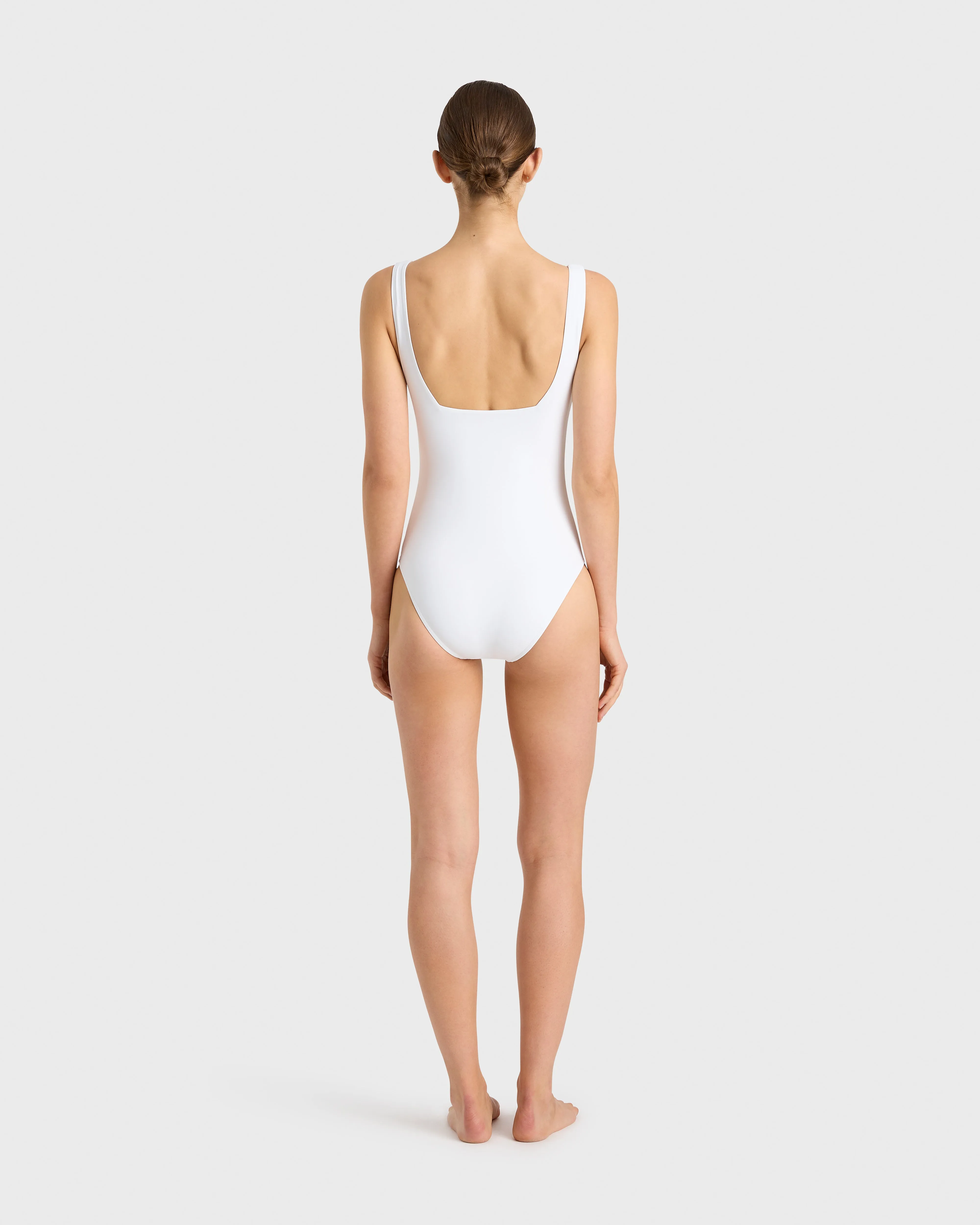 Margot One Piece - White (Embodee)