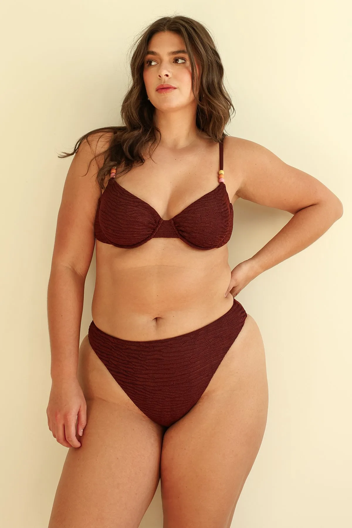Mocha Crinkle Underwire Cheeky Set