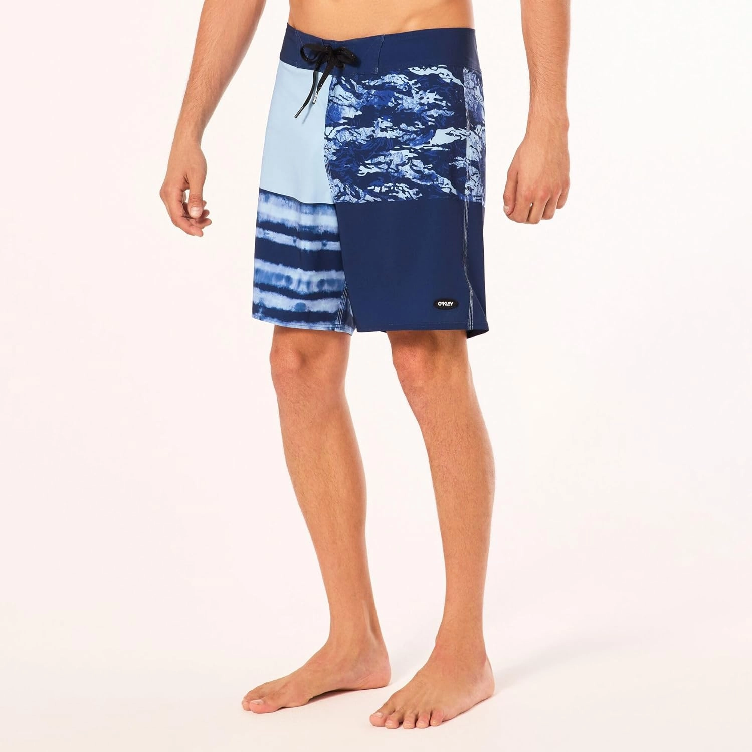 Oakley Men's Swell Line Recycled 18" Boardshort