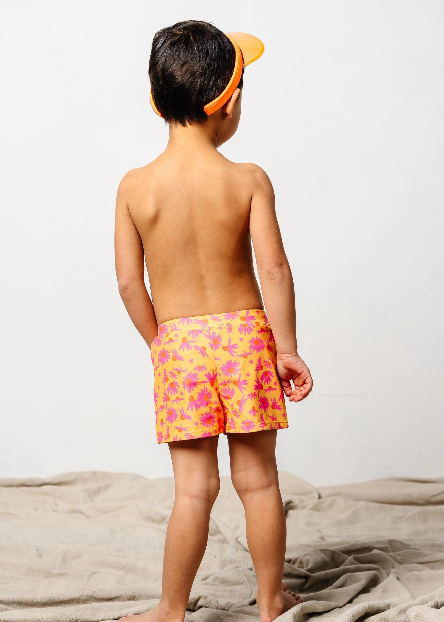 Playful Daisies | Mini Euro Shorts