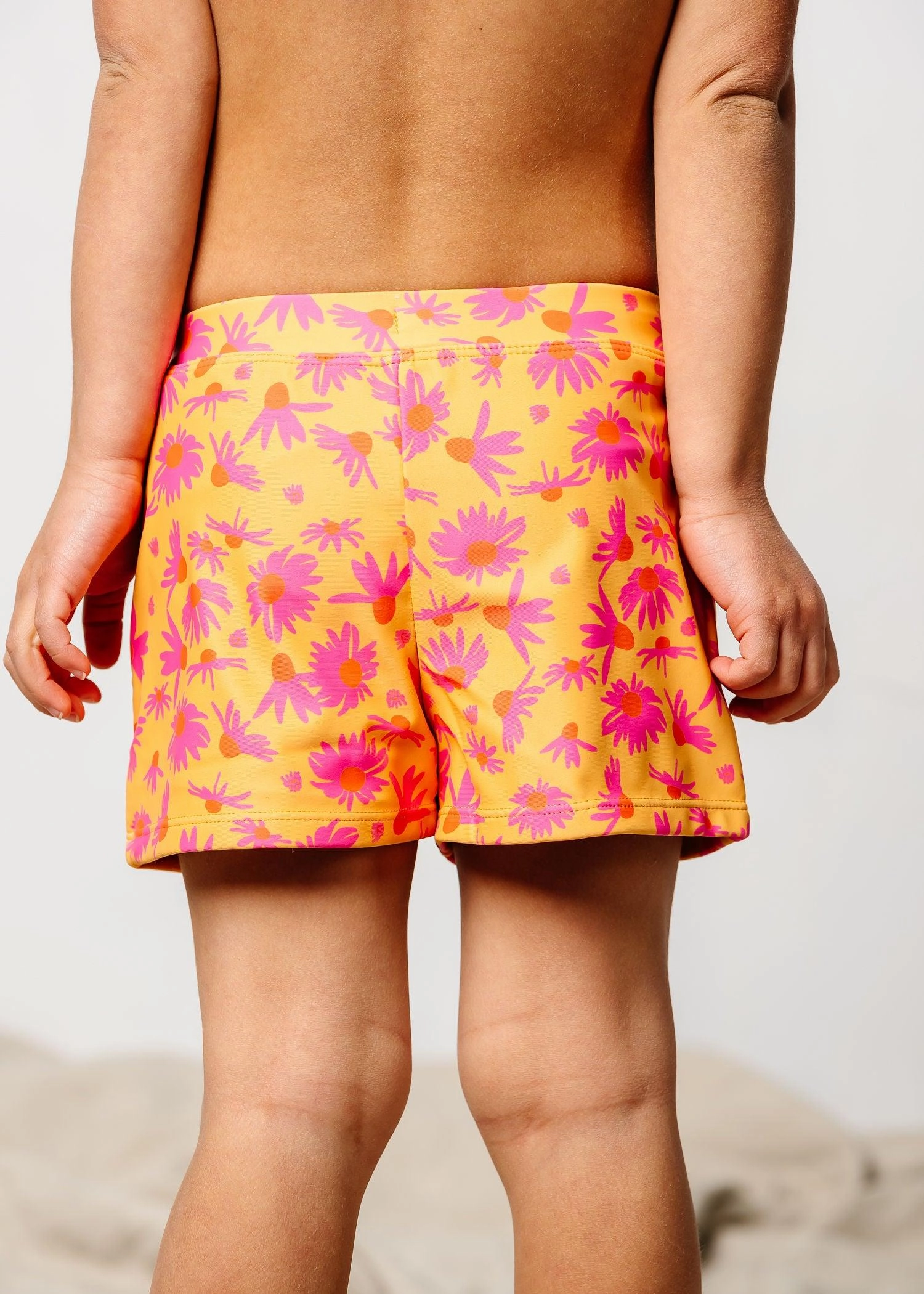 Playful Daisies | Mini Euro Shorts