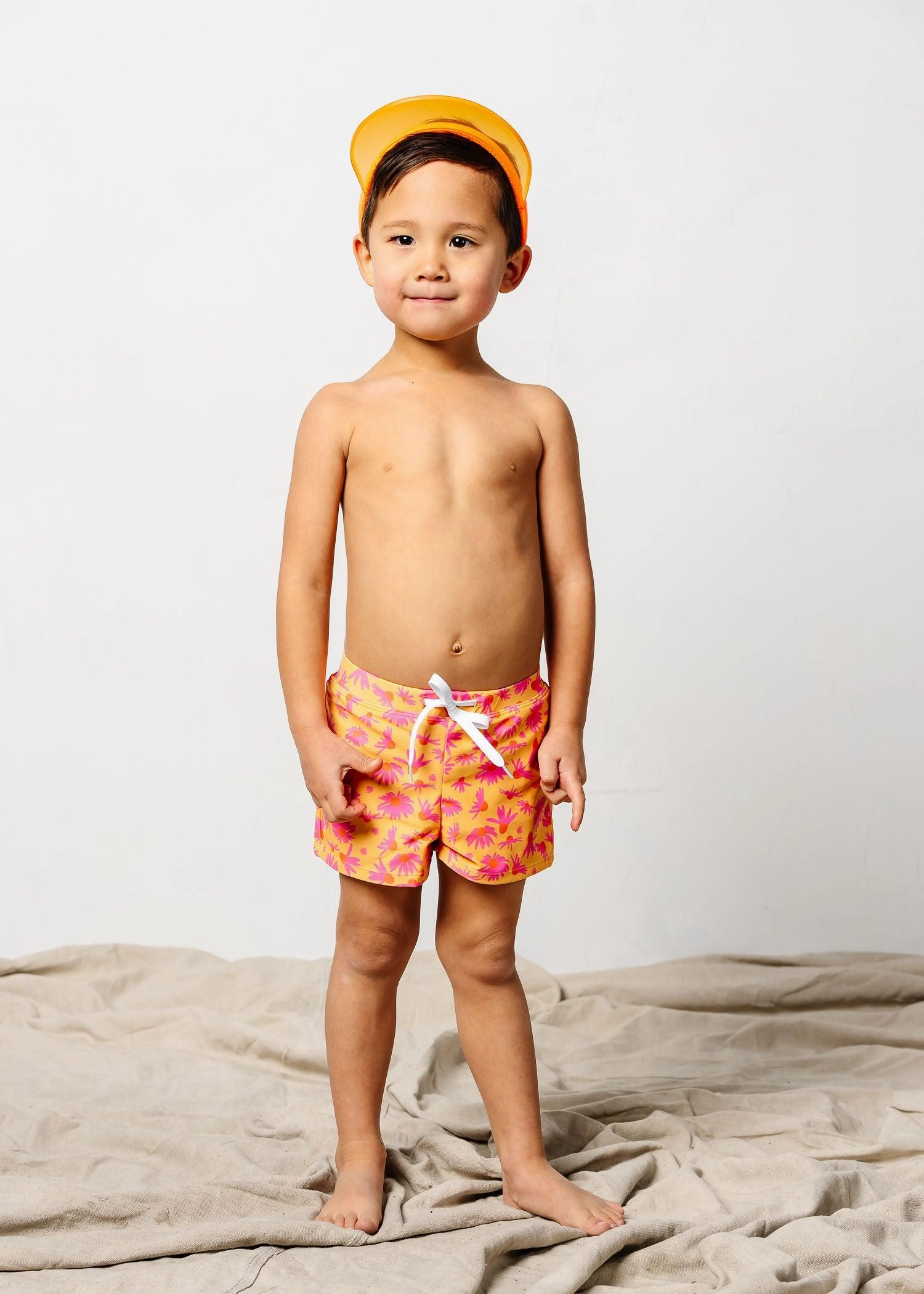 Playful Daisies | Mini Euro Shorts