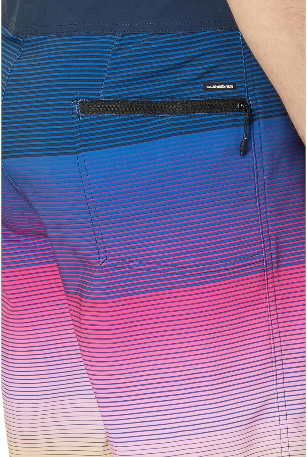 Quiksilver Men's Standard Surfsilk Massive 20 Boardshort Swim Trunk