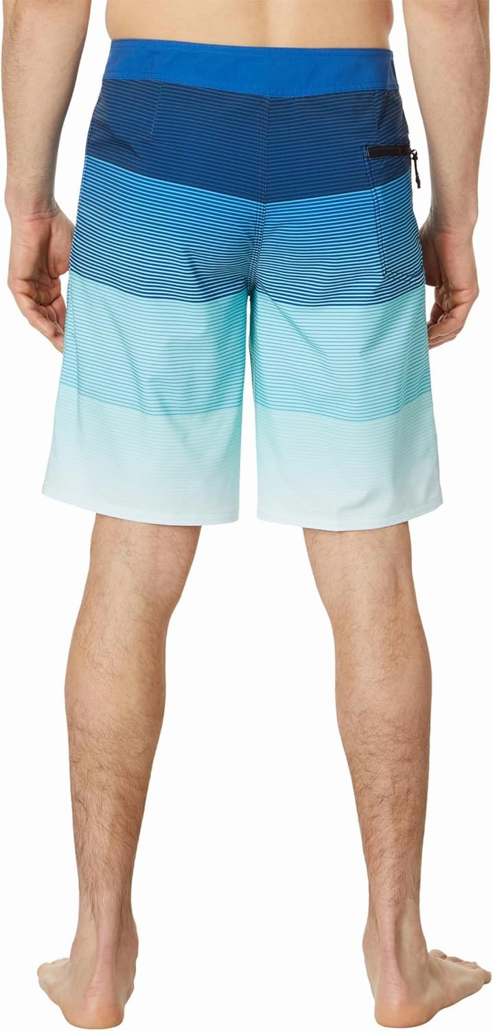 Quiksilver Men's Standard Surfsilk Massive 20 Boardshort Swim Trunk