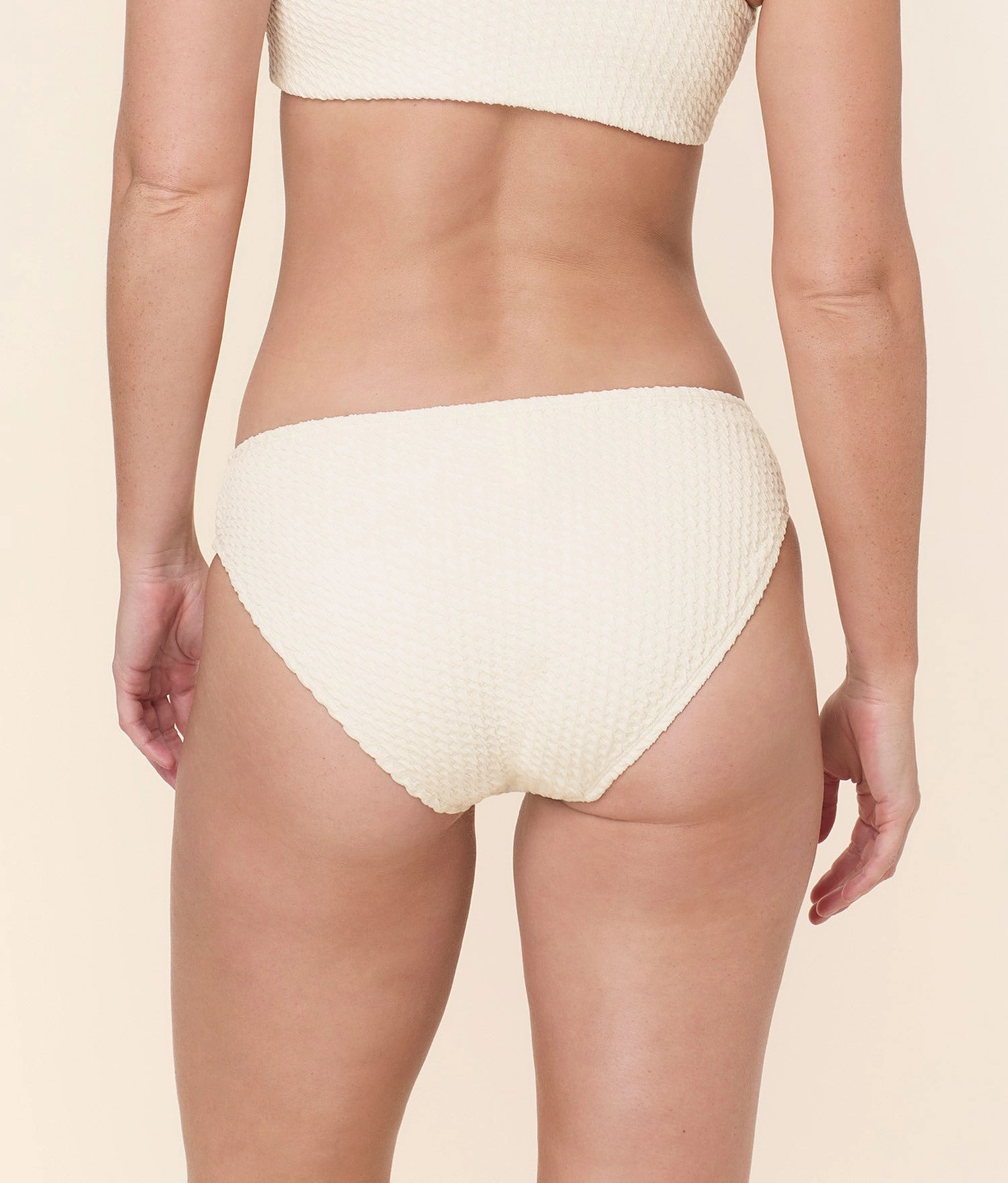 The Classic Bikini Bottom - Textured Weave - Gardenia