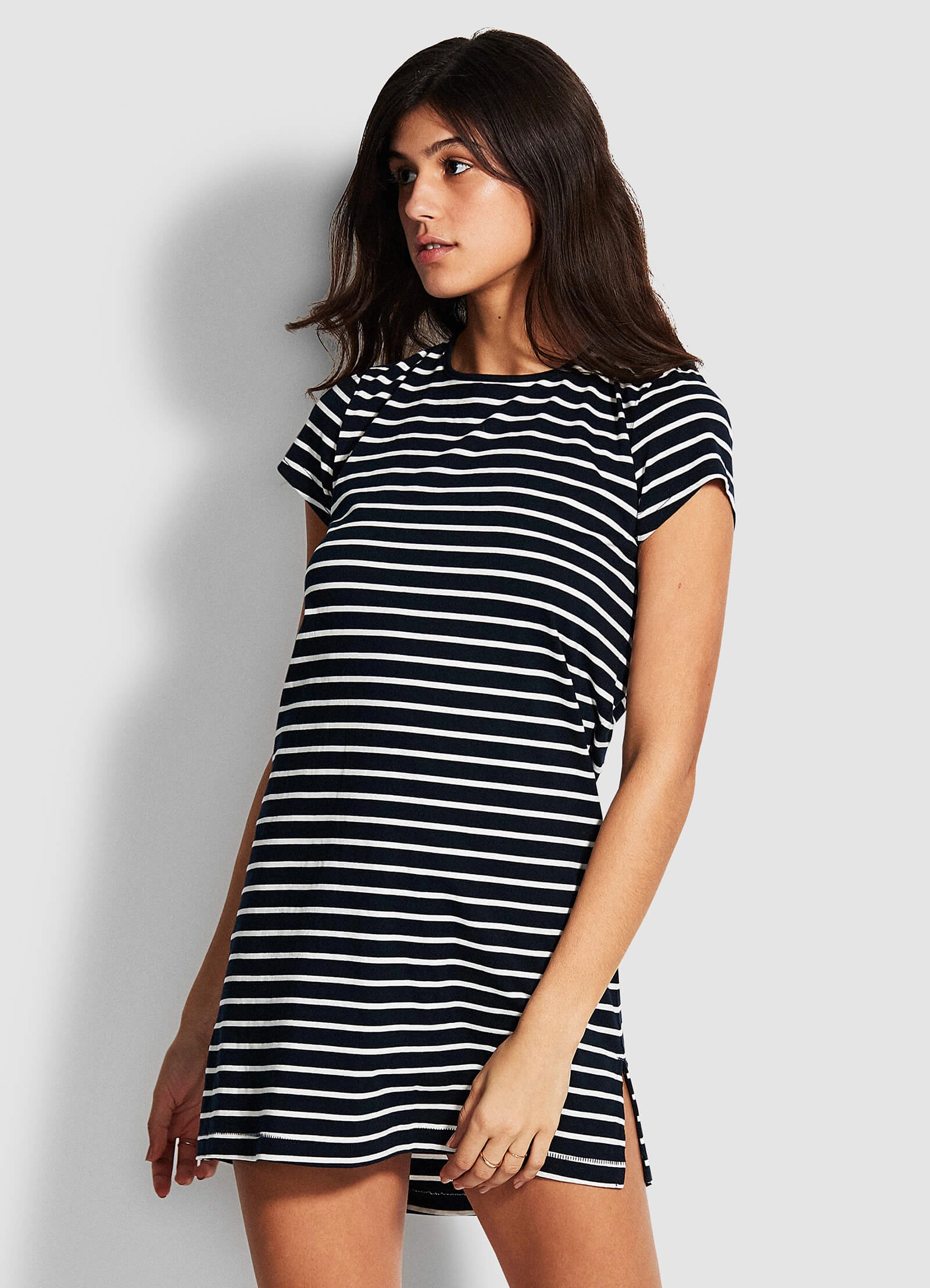 Vacay Tee Dress - Navy/White