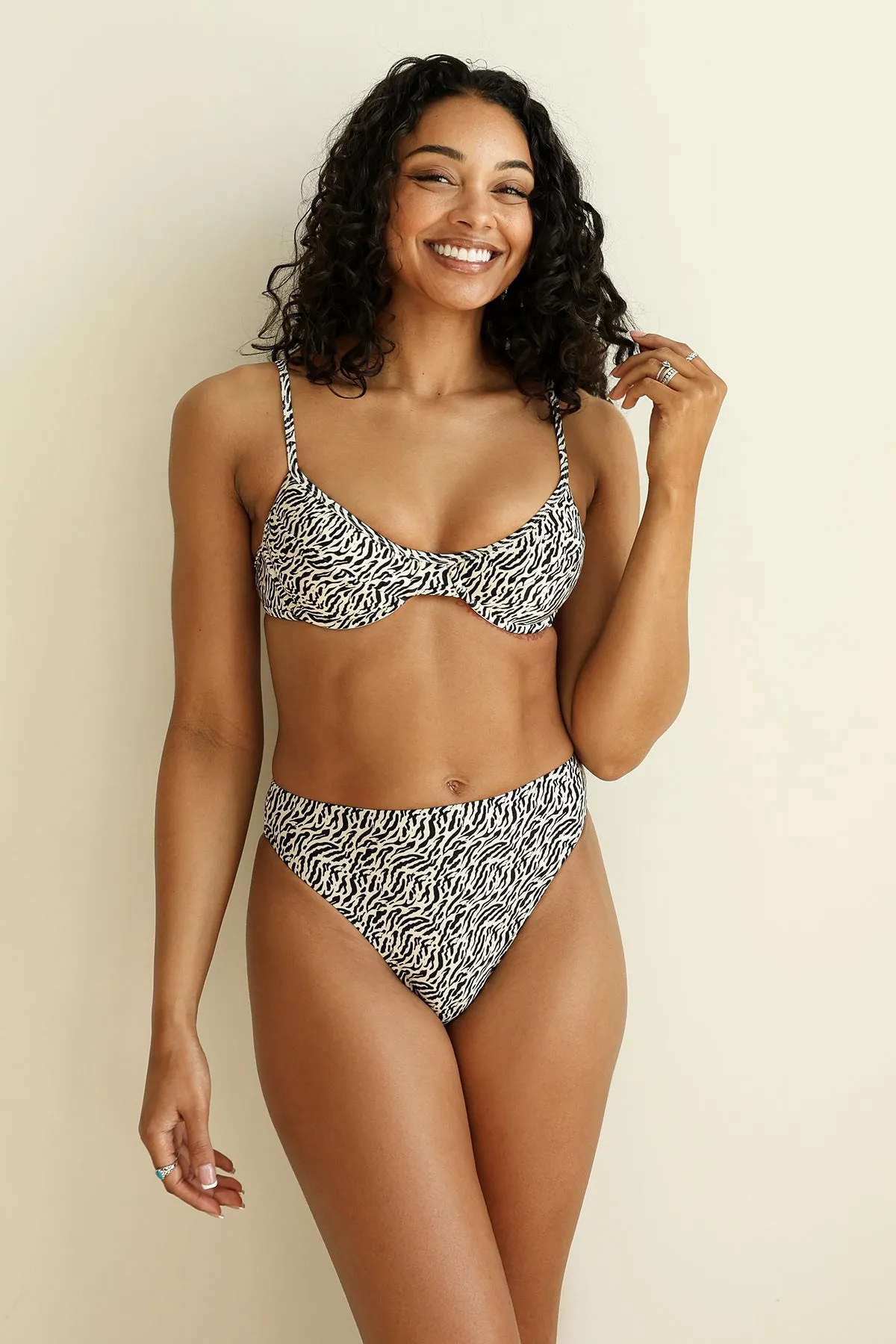 Wild Child Underwire Cheeky Set